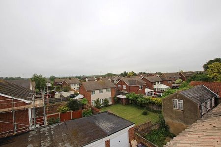 High Street, Great Wakering, Southend-On-Sea, Essex, SS3 0EQ - Photo 2