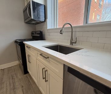 6 - 95 Irving Avenue - Photo 5