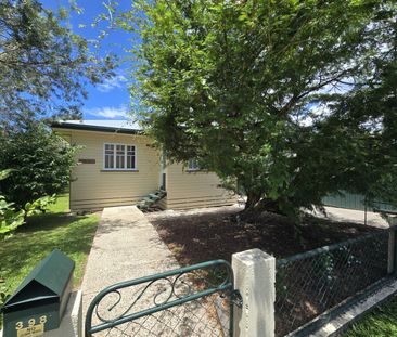 398 Mayers Street, Edge Hill QLD 4870 - House For Rent | Domain - Photo 5