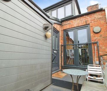 1 bedroom in a flat share to rent - Photo 4