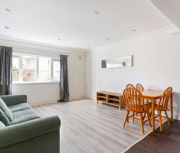 APARTMENT 5, SHELBOURNE PARK MEWS, 25 RINGSEND ROAD, DUBLIN 4, D04 ... - Photo 2
