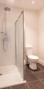 Luxury student property in the heart of Leamington Spa. - Photo 4