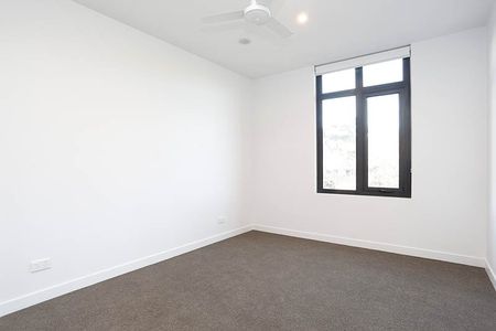 303/1 Shiel Street, North Melbourne VIC 3051 - Photo 4