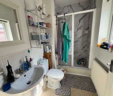 2 bedroom apartment to rent - Photo 6