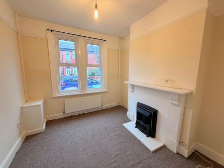 2 bedroom terraced house to rent - Photo 2