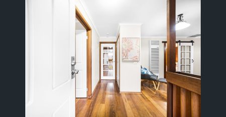 Charming 4-Bedroom Home in Prime Hoppers Crossing Location - Photo 4