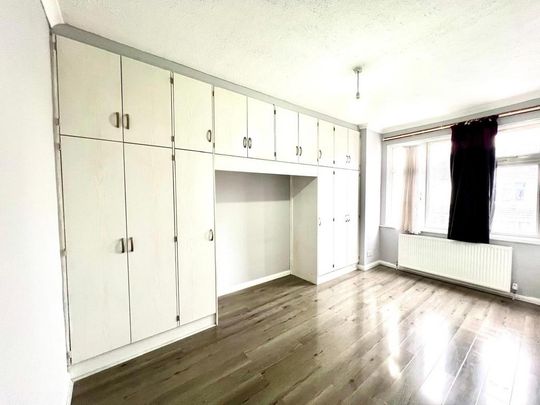 6 bedroom terraced house to rent - Photo 1