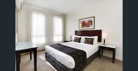 'Fitzroy Gardens Residence' - Fully Furnished. Stay from 1 month. Includes all utilities & Foxtel. - Photo 5