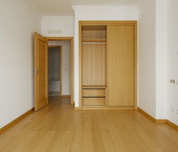 3 Bedroom Apartment with garden, Paço de Arcos, Oeiras - Photo 1
