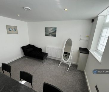 2 bedroom terraced house to rent - Photo 6