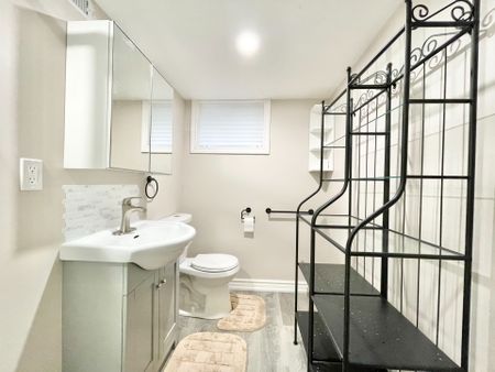 For Lease - 52 Glenridge Road Unit# 2, Toronto, Ontario - Photo 3
