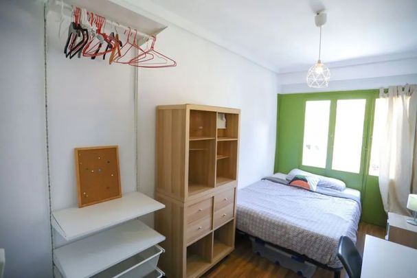 Plaça de Cisneros, Valencia, Valencian Community 46003 - Photo 1