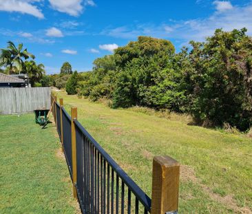 SUNRISE BEACH AND IMMACULATE - Photo 3