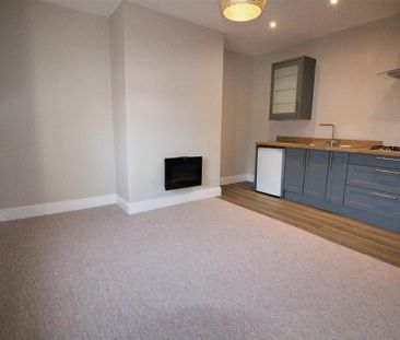 1 bedroom terraced house to rent - Photo 2