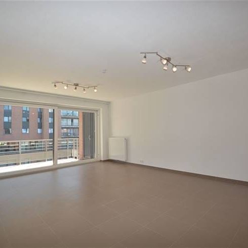 Appartement te huur - Foto 1