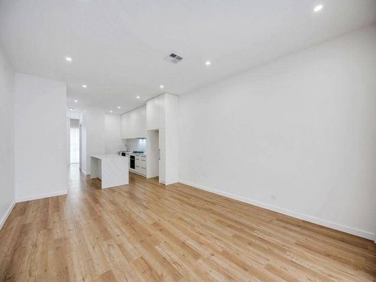 Brand New Terrace Home-stunning oversized kitchen with stone benchtops & wide island - Photo 1