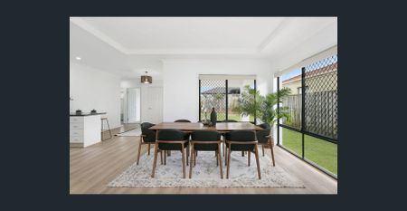 Immaculate & Central Family Home - Photo 3