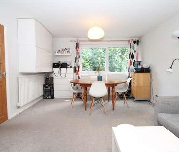 Pellipar Close, Fox Lane, London, N13 - Photo 2