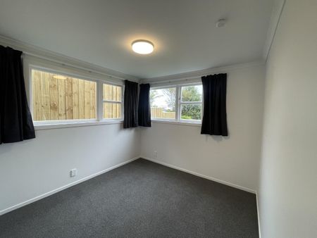 19a Lord Street, Stokes Valley - Photo 3