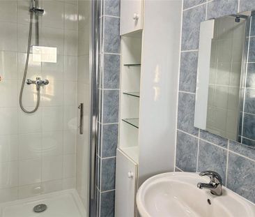 2 bedroom house to rent - Photo 1