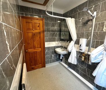 Edith Road - Photo 3