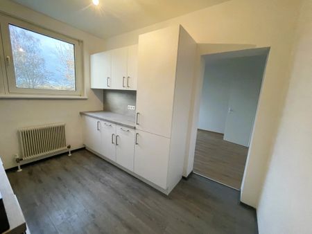 Großzügige Wohnung mit Charme in Hörsching - Photo 3