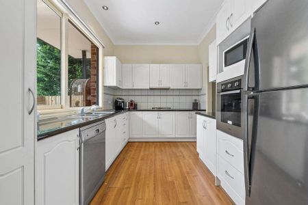 2/18 Durward Avenue, Glen Waverley - Photo 4
