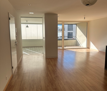 4.5 Zimmer-Wohnung im Zypressenhof zu vermieten - Photo 1
