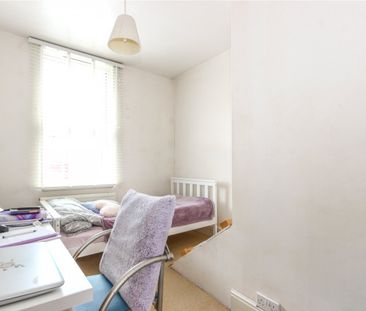 Gloucester Road, - Photo 4