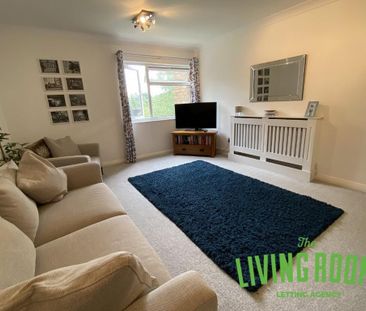 2 bedroom flat to rent - Photo 3