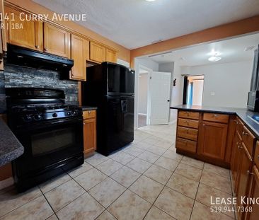 2 Bed 1 Bath Single Family Home w Off Street Parking and Fenced in ... - Photo 2