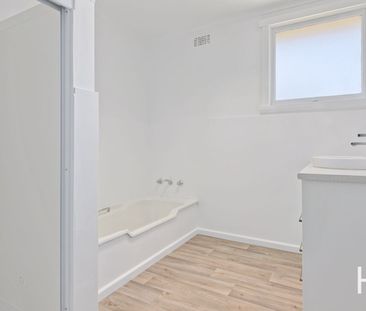 30 Paringa Ave, Newnham - Photo 6