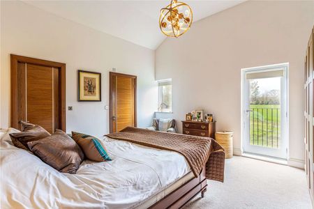 Fabulous four-bedroom detached barn conversion with superb countryside views - Photo 2