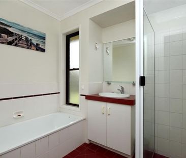 4 Bedroom Home within Walking Distance to a Park and Major Shopping... - Photo 3