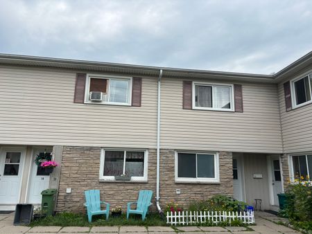 35-35 Adelaide St, Kingston, ON K7K 1Y3 - Photo 4