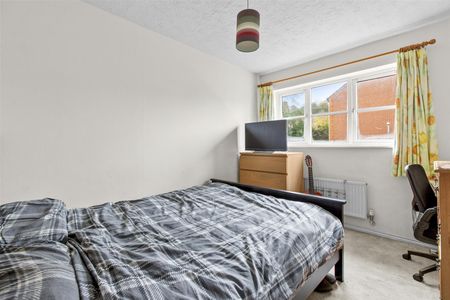 Vanguard Close, High Wycombe - Photo 5