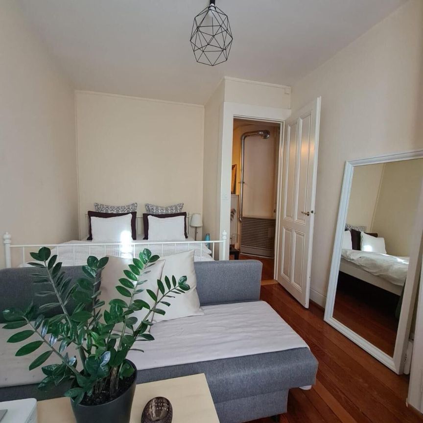 Charmant 2 pièces disponible jusqu'au 31.10.2026 - Foto 1