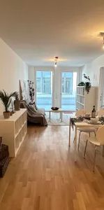 ZU HAUSE DIREKT AN DER U3 MIETE - Foto 1