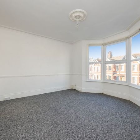 2 Bedroom Flat, Rutland Road, Hove - Photo 4