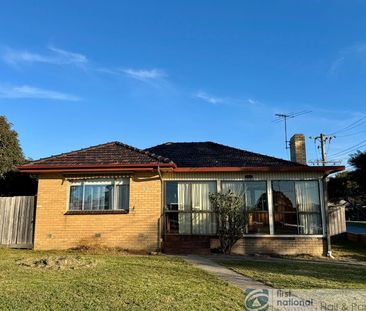 Two Bedroom Unit! - Photo 1