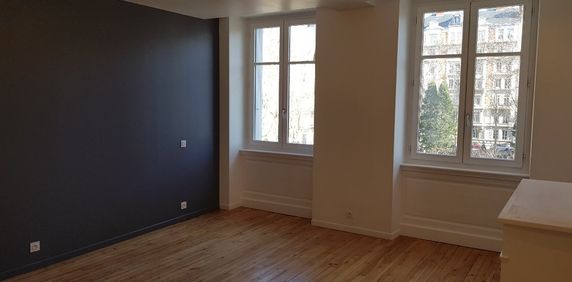 APPARTEMENT T5 A LOUER - Photo 2