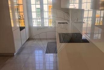Apartamento T3 em Lisboa
