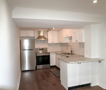 For Lease - 364 Kirby Crescent Unit# Basement, Newmarket, Ontario - Photo 1