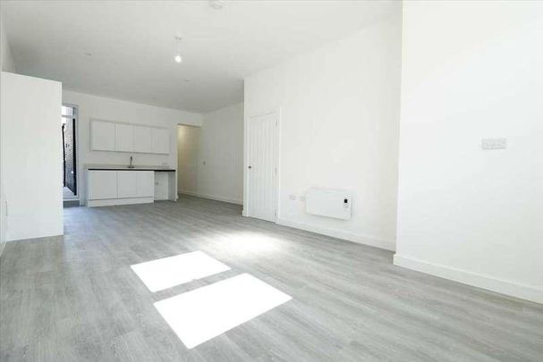 Norbury Road, Croydon, CR7 - Photo 1