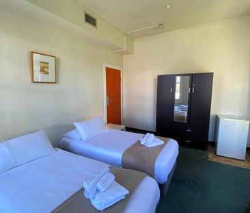 Room 23 (Non Ensuite) - Photo 3