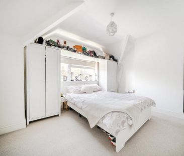 3 bedroom end of terrace house to rent - Photo 5