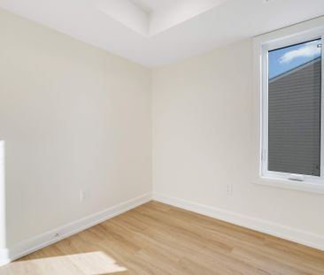 For Lease - 958 Fisher Avenue Unit# A, Carlington - Central Park, O... - Photo 6