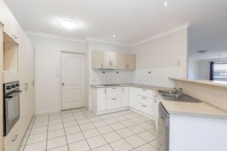 36 Woodwark Drive, Bushland Beach - Photo 4