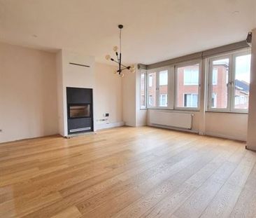 Mérode - Bel appartement DUPLEX 2 chambres avec grenier - Photo 6