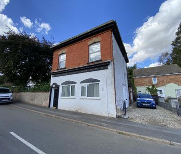 3 bedroom detached house to rent - Photo 1